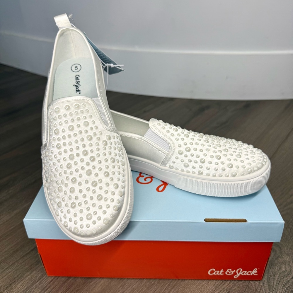 Cat & Jack Pearl-Studded White Slip-Ons